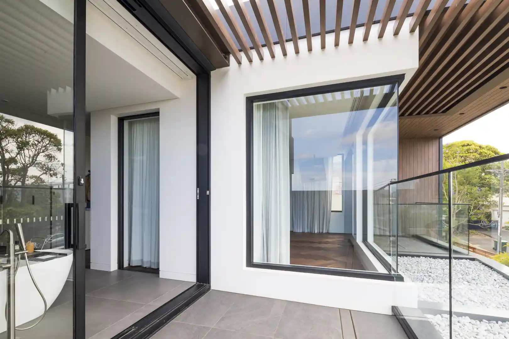 Series 517 Residential Awning Casement Fixed Window