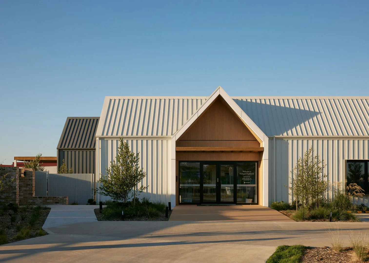 Modscape Stockland Display Office — exterior view