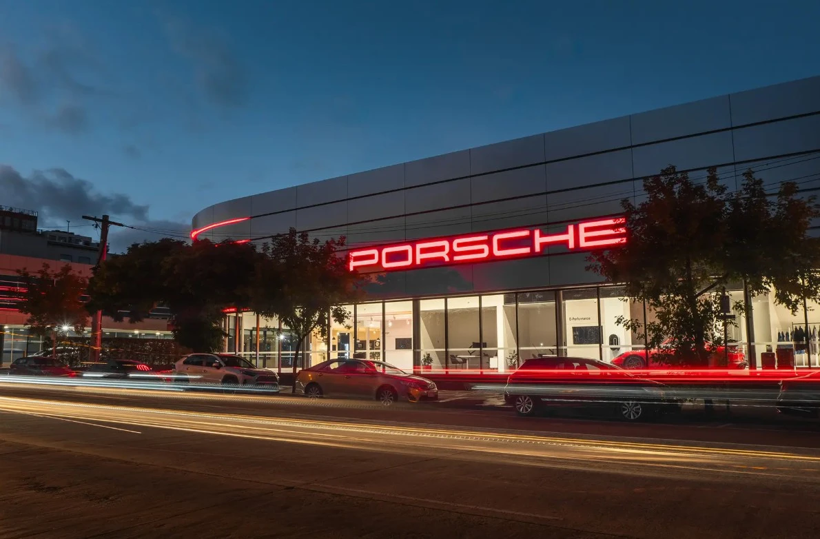 Porsche Centre, Melbourne